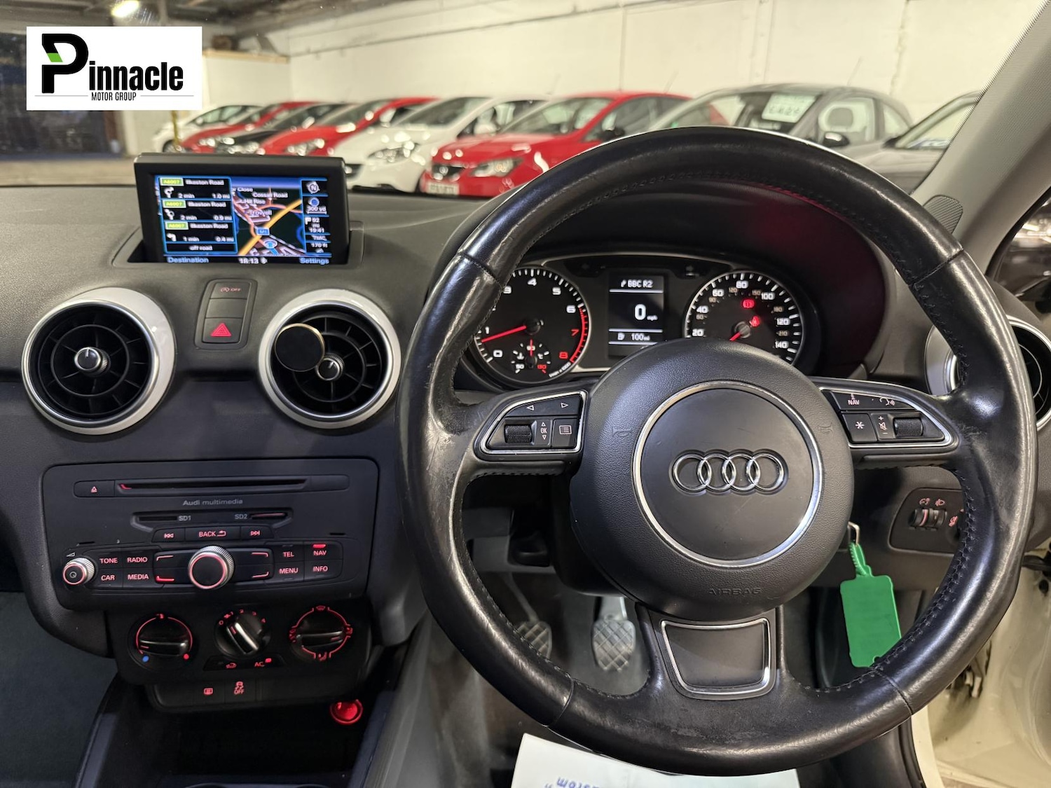 Used Audi A1 2011 for sale - 76213730: Photo 2
