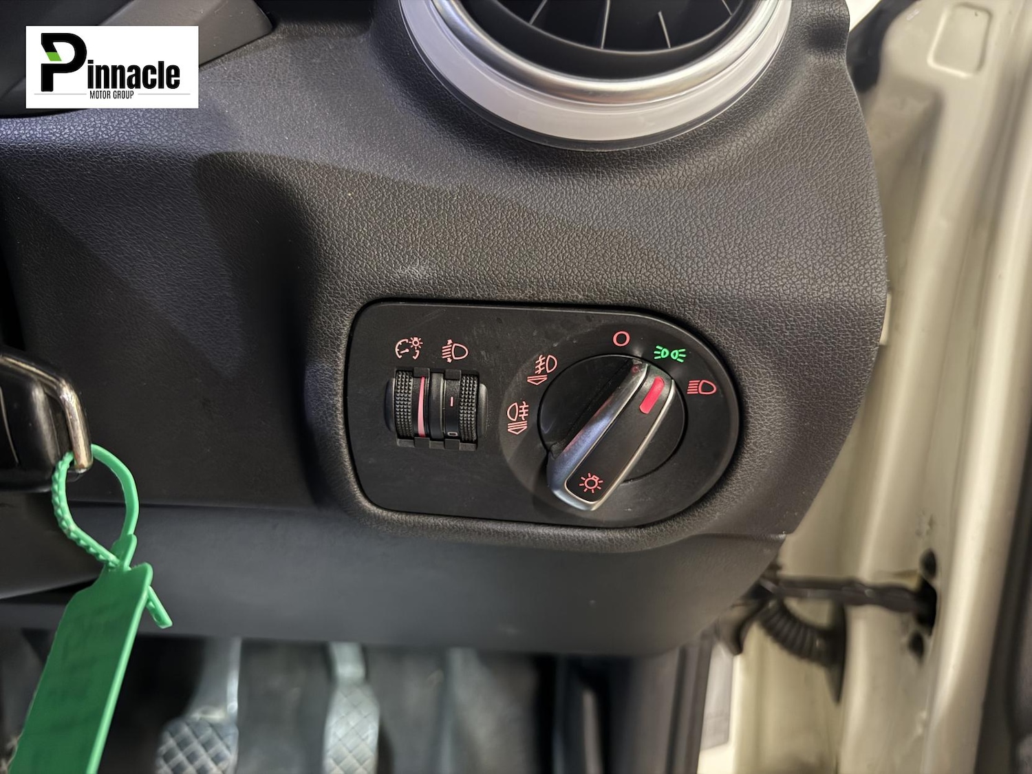 Used Audi A1 2011 for sale - 76213730: Photo 22
