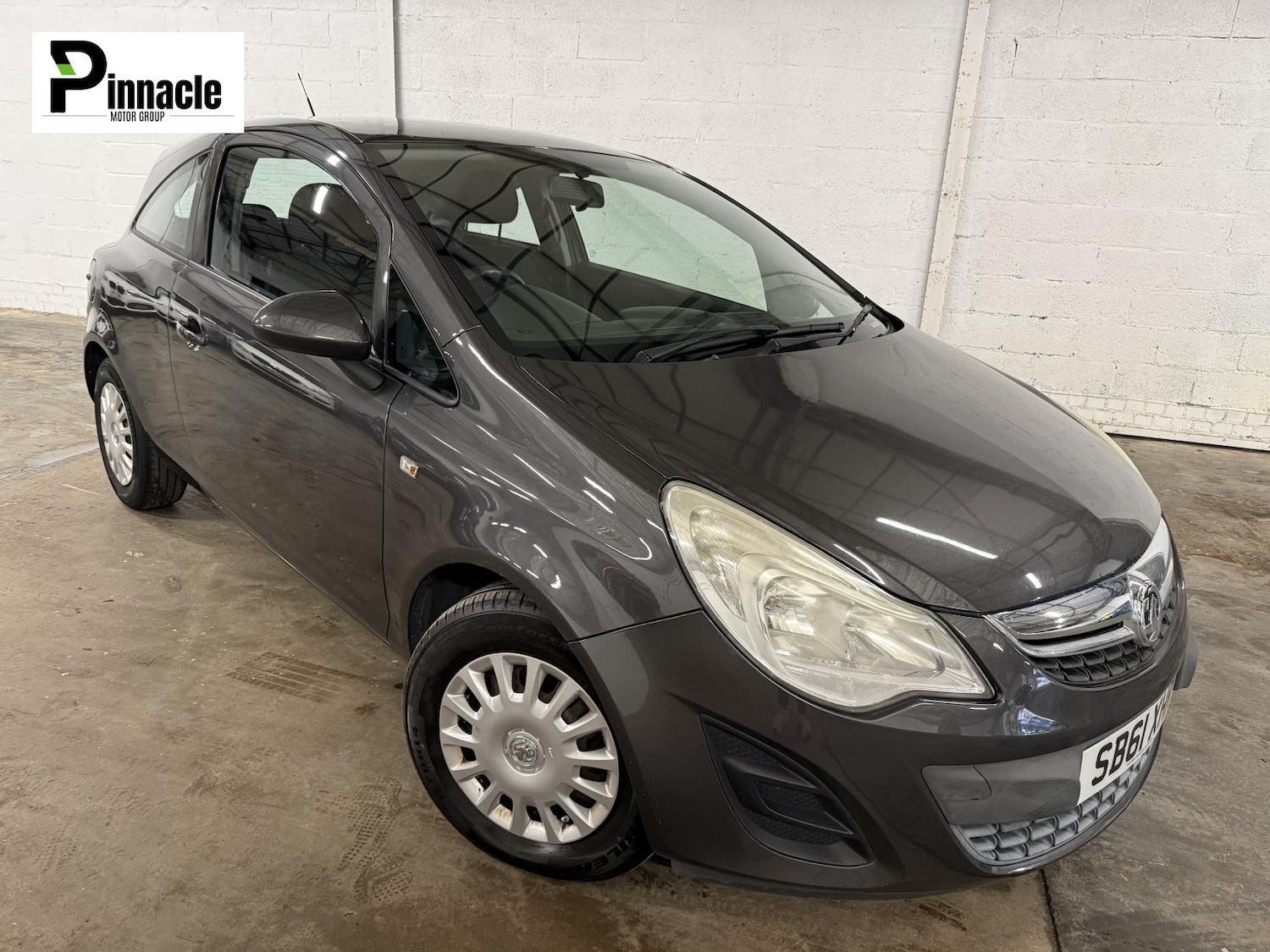 Used Vauxhall Corsa 2012 for sale - 77385610: Photo 1