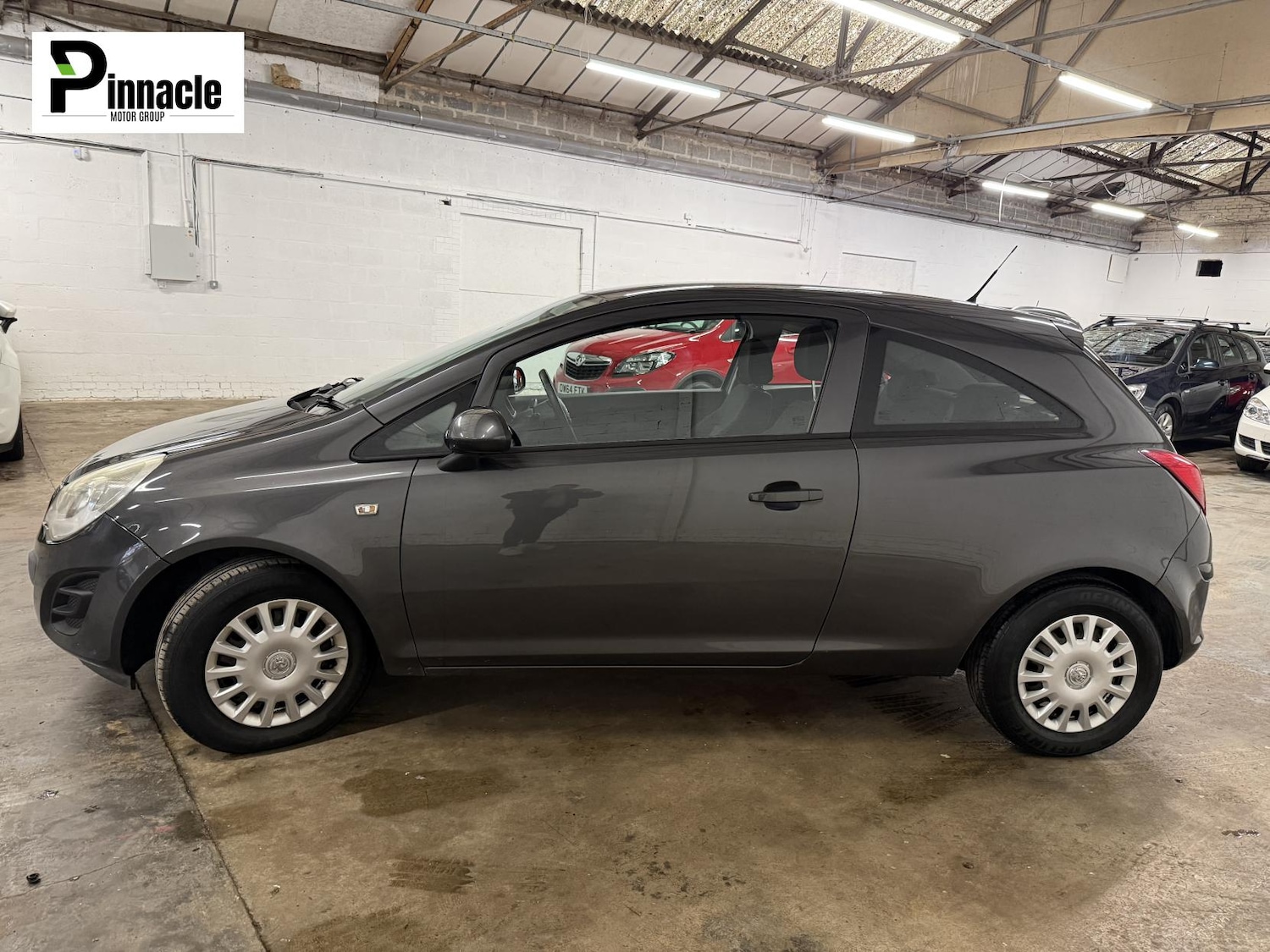 Used Vauxhall Corsa 2012 for sale - 77385610: Photo 8