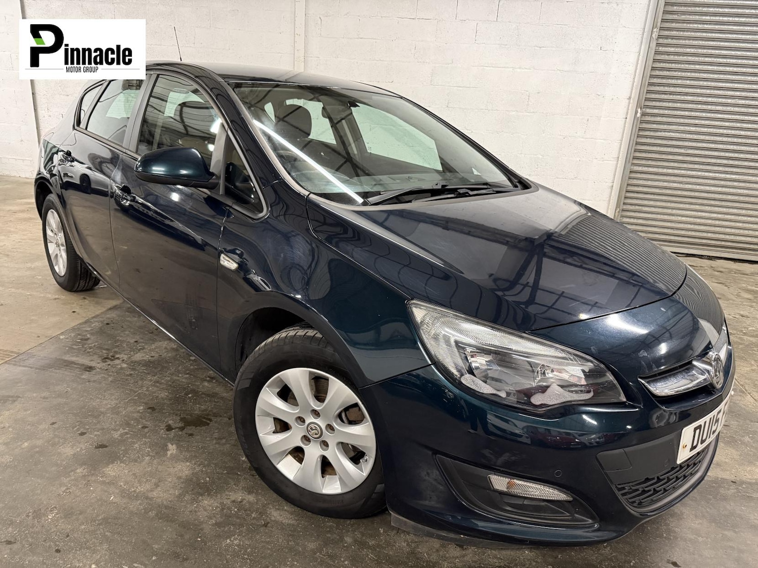 Used Vauxhall Astra 2015 for sale - 76700540: Photo 1