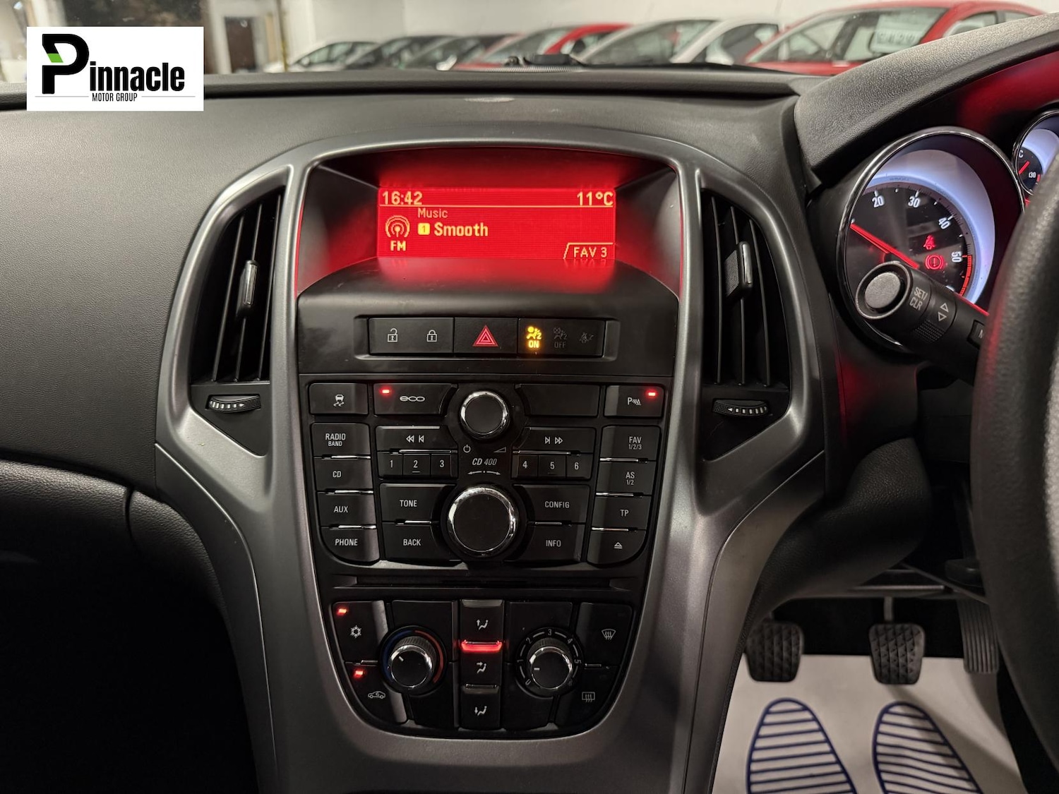 Used Vauxhall Astra 2015 for sale - 76700540: Photo 19