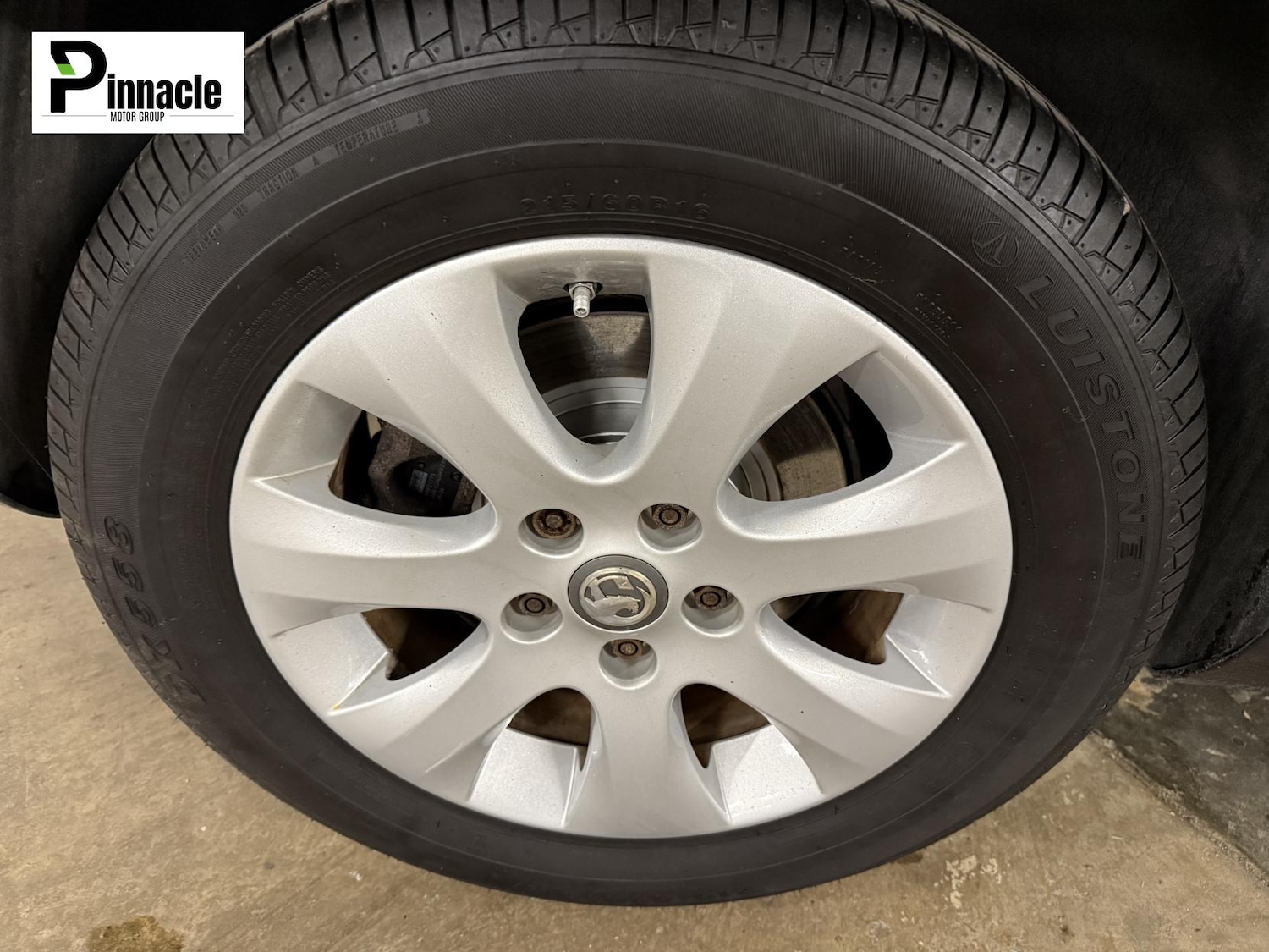 Used Vauxhall Astra 2015 for sale - 76700540: Photo 9