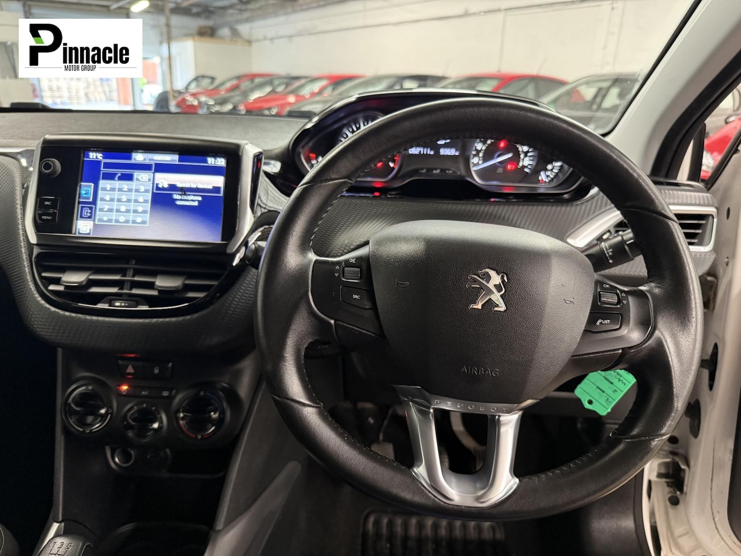 Used Peugeot 2008 2016 for sale - 76249976: Photo 2