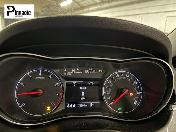 Used Vauxhall Corsa 2016 for sale - 76316995: Photo 6
