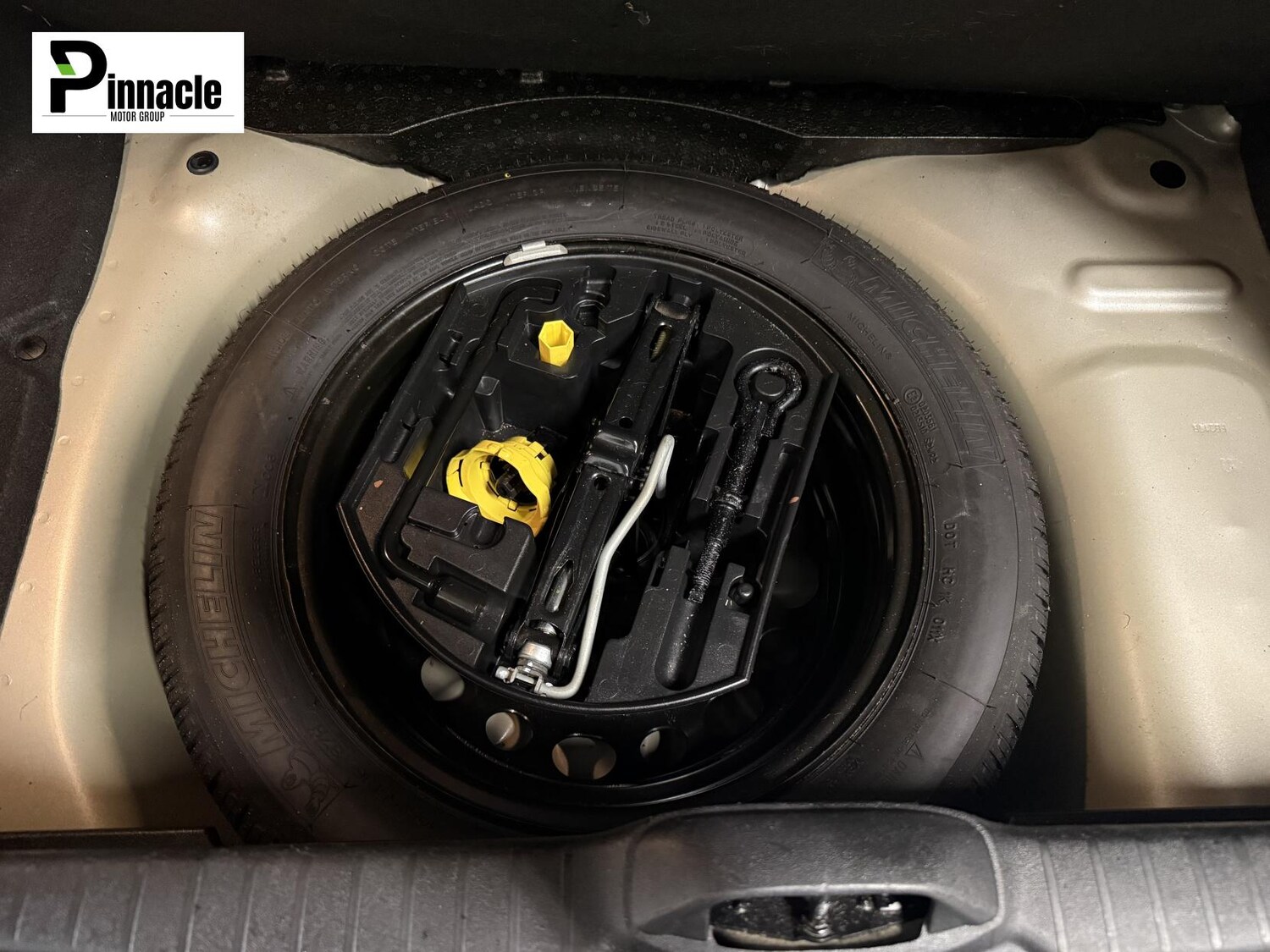 Used Peugeot 208 2014 for sale - 77694713: Photo 15