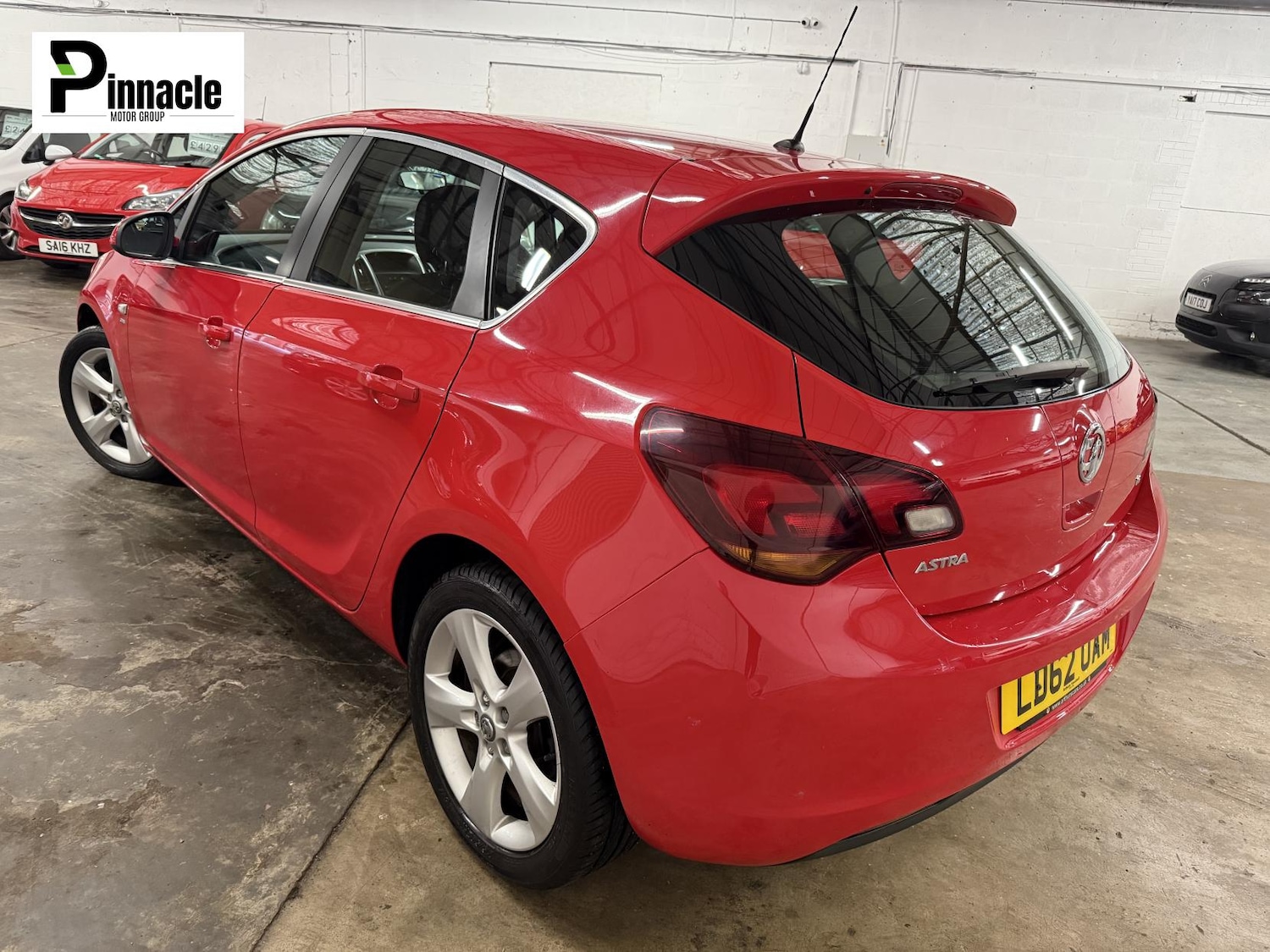 Used Vauxhall Astra 2012 for sale - 77578386: Photo 3