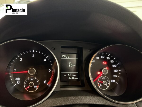 Used Volkswagen Golf 2009 for sale - 75989737: Photo 5