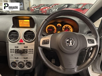 Used Vauxhall Corsa 2012 for sale - 76266332: Photo 2
