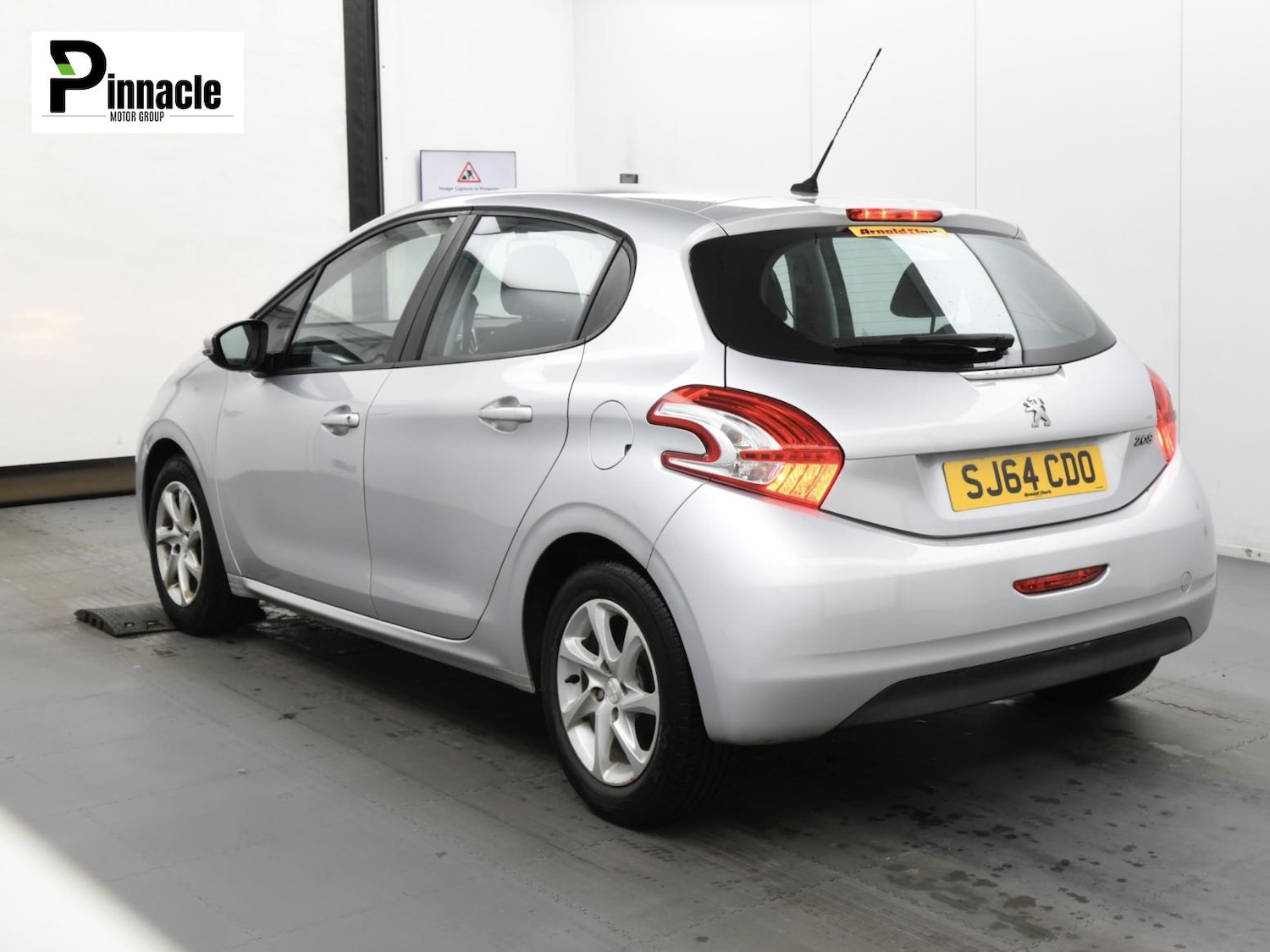 Used Peugeot 208 2014 for sale - 77476655: Photo 3