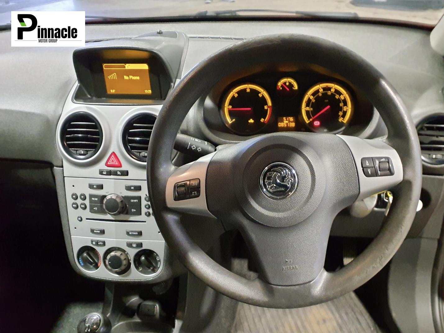 Used Vauxhall Corsa 2011 for sale - 76418701: Photo 2