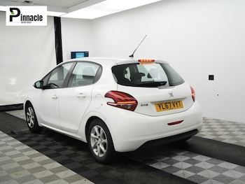 Used Peugeot 208 2018 for sale - 76266326: Photo 3
