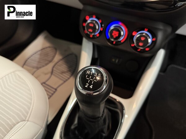 Used Vauxhall ADAM 2014 for sale - 76117695: Photo 30