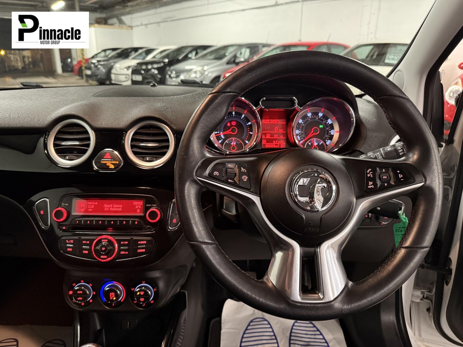 Used Vauxhall ADAM 2015 for sale - 77245259: Photo 2