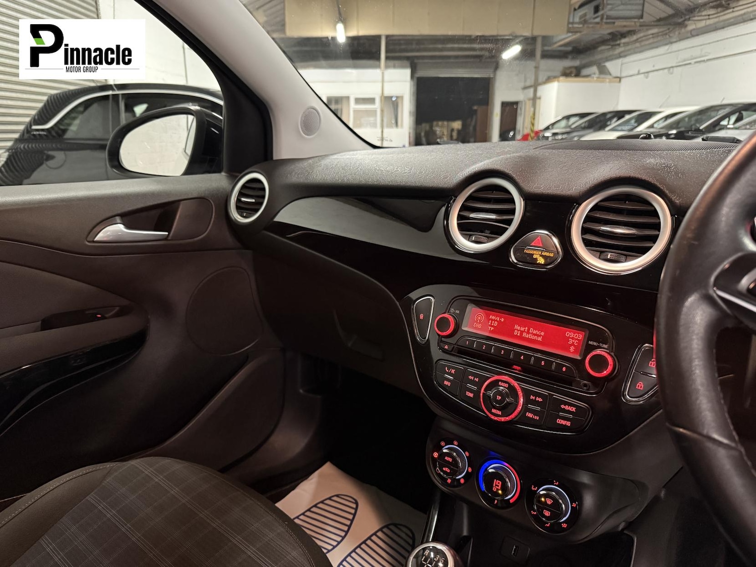 Used Vauxhall ADAM 2015 for sale - 77245259: Photo 29