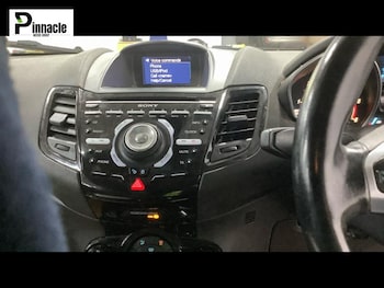 Used Ford Fiesta 2013 for sale - 77235612: Photo