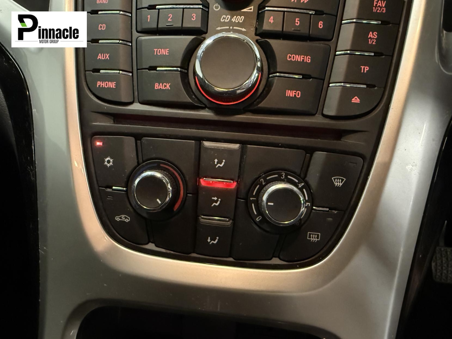 Used Vauxhall Astra 2012 for sale - 76418700: Photo 25