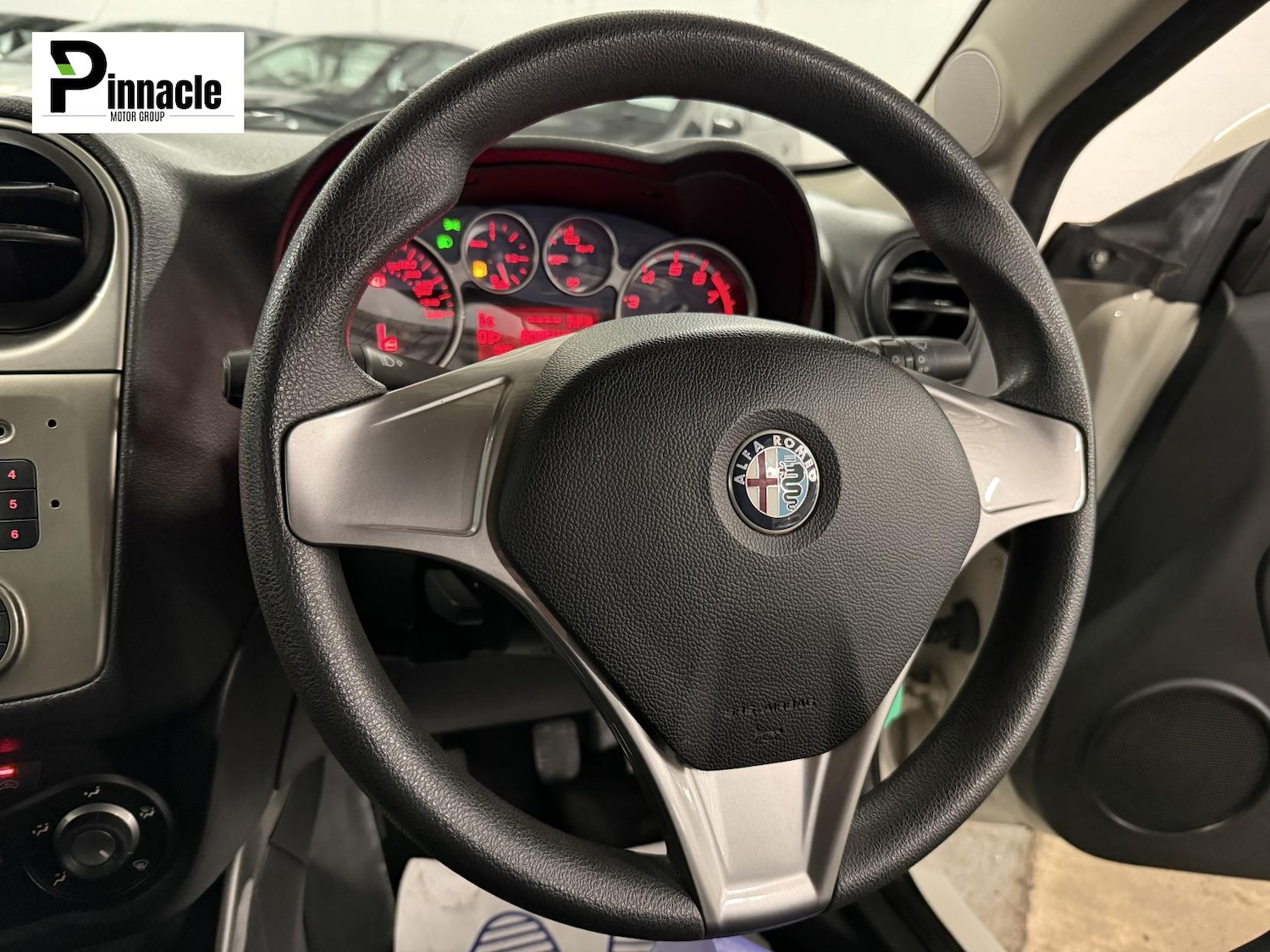 Used Alfa Romeo MiTo 2010 for sale - 77945689: Photo 2