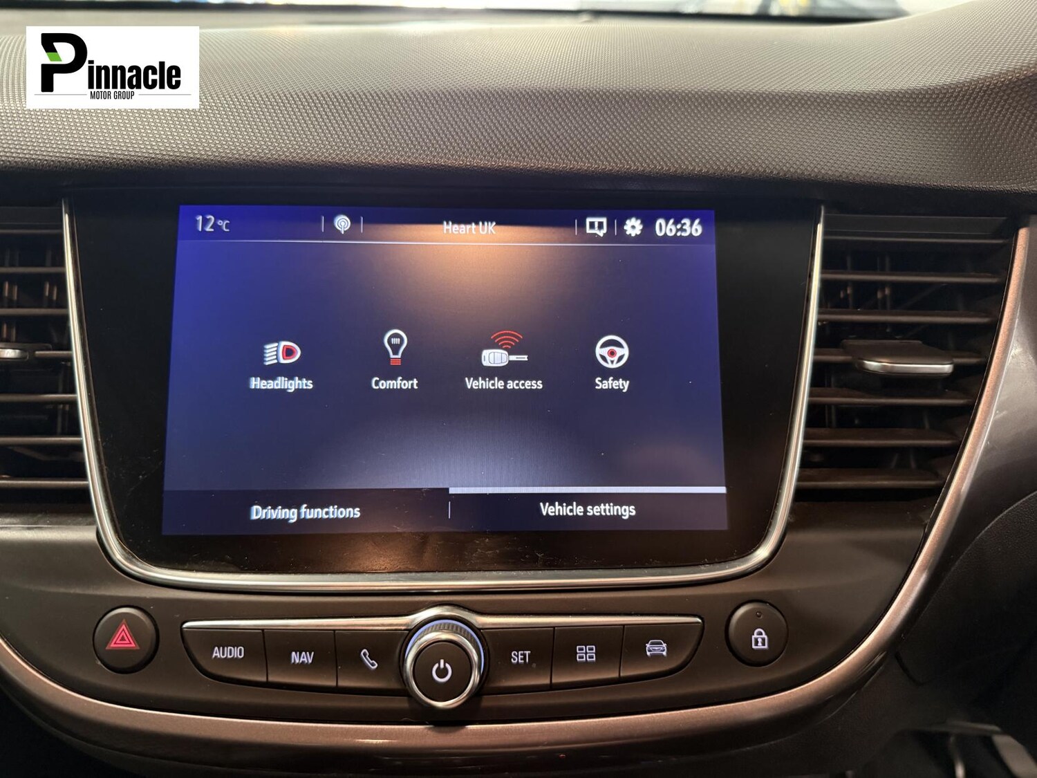 Used Vauxhall Crossland X 2018 for sale - 77903513: Photo 19