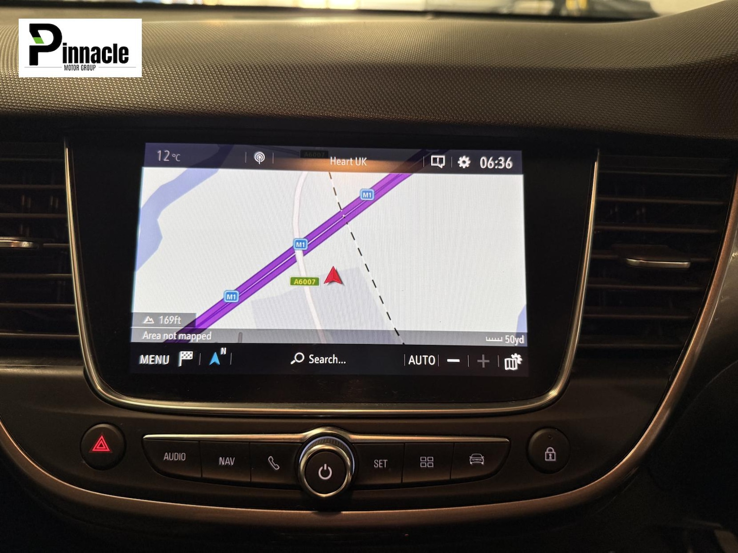 Used Vauxhall Crossland X 2018 for sale - 77903513: Photo 2