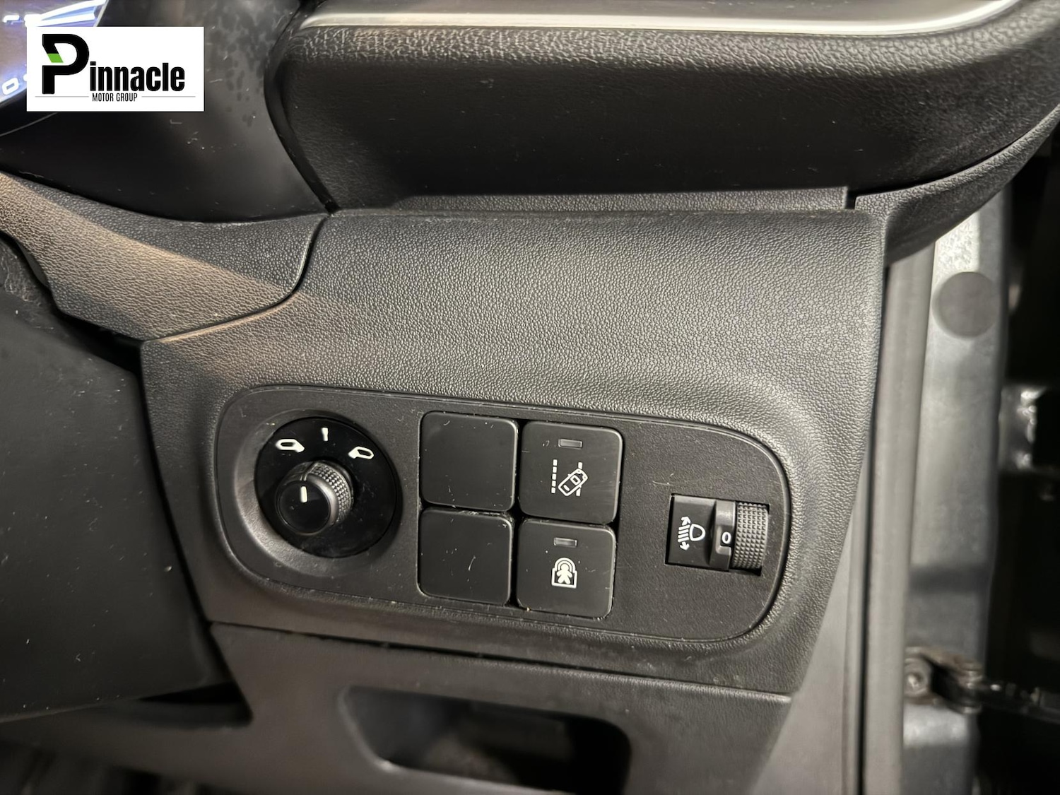 Used Citroen C3 2017 for sale - 76563285: Photo 24