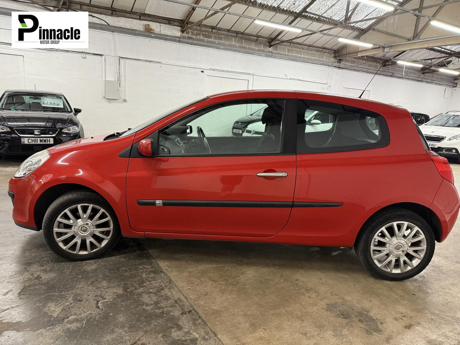 Used Renault Clio 2008 for sale - 75922888: Photo 3