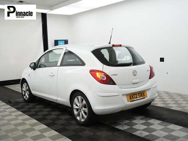 Used Vauxhall Corsa 2012 for sale - 76263494: Photo 3