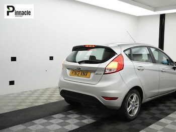 Used Ford Fiesta 2013 for sale - 75922880: Photo
