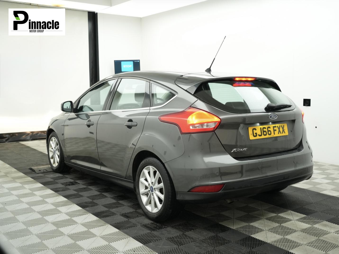 Used Ford Focus 2016 for sale - 78109635: Photo 3