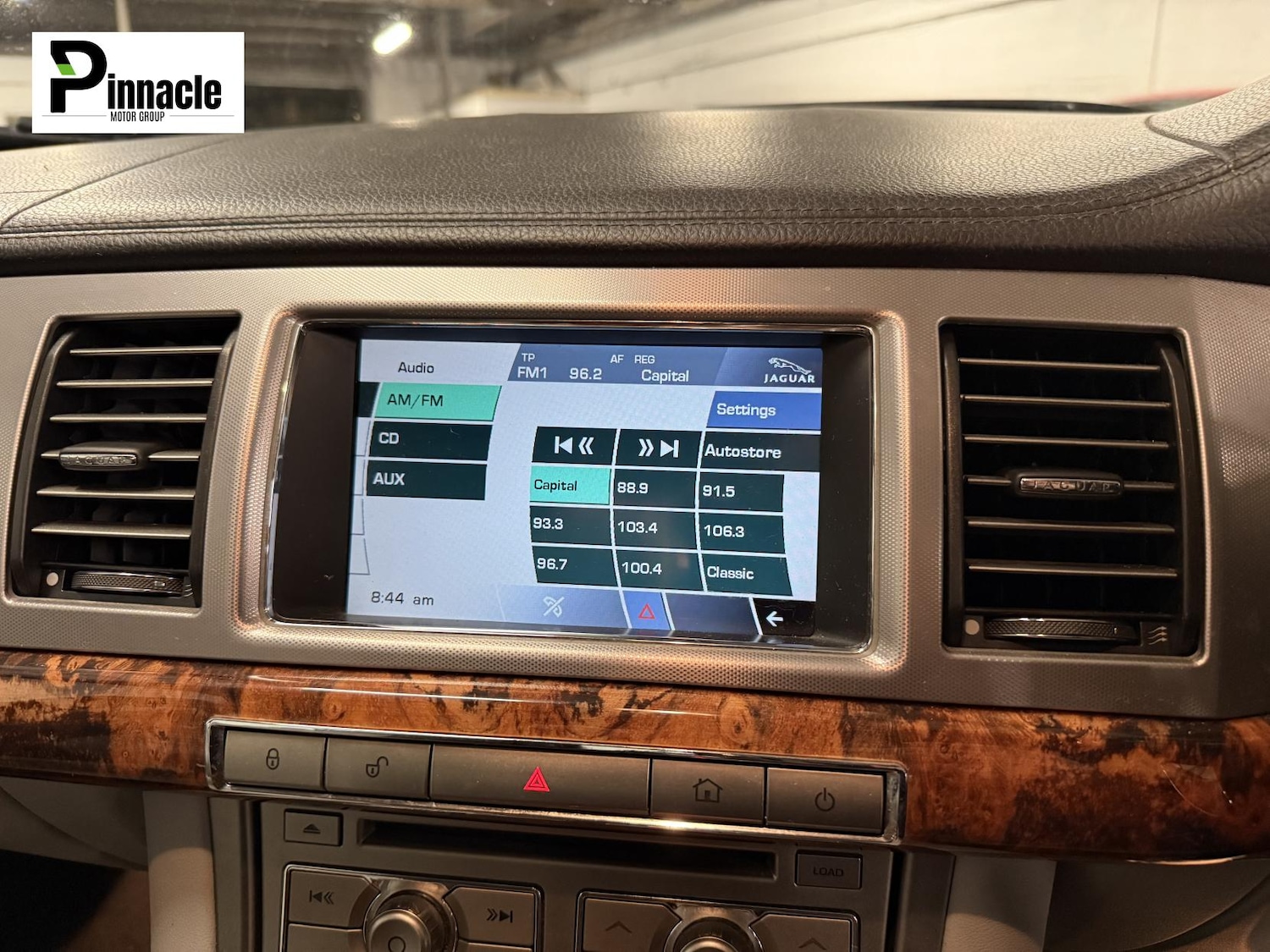 Used Jaguar XF 2010 for sale - 76580918: Photo 12