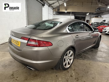 Used Jaguar XF 2010 for sale - 76580918: Photo