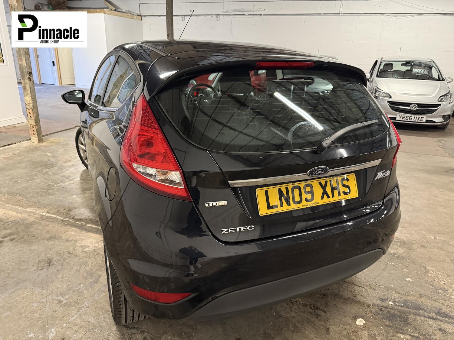 Used Ford Fiesta 2009 for sale - 78028159: Photo 8