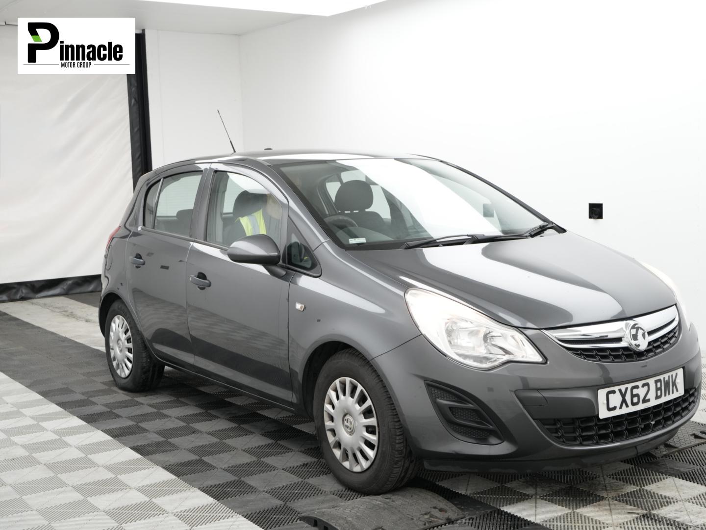 Used Vauxhall Corsa 2012 for sale - 76418685: Photo 1