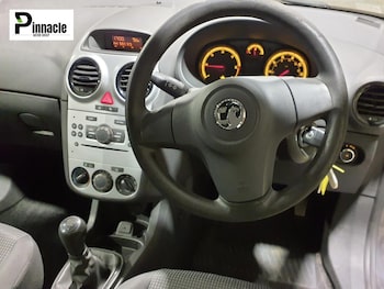 Used Vauxhall Corsa 2012 for sale - 76418685: Photo