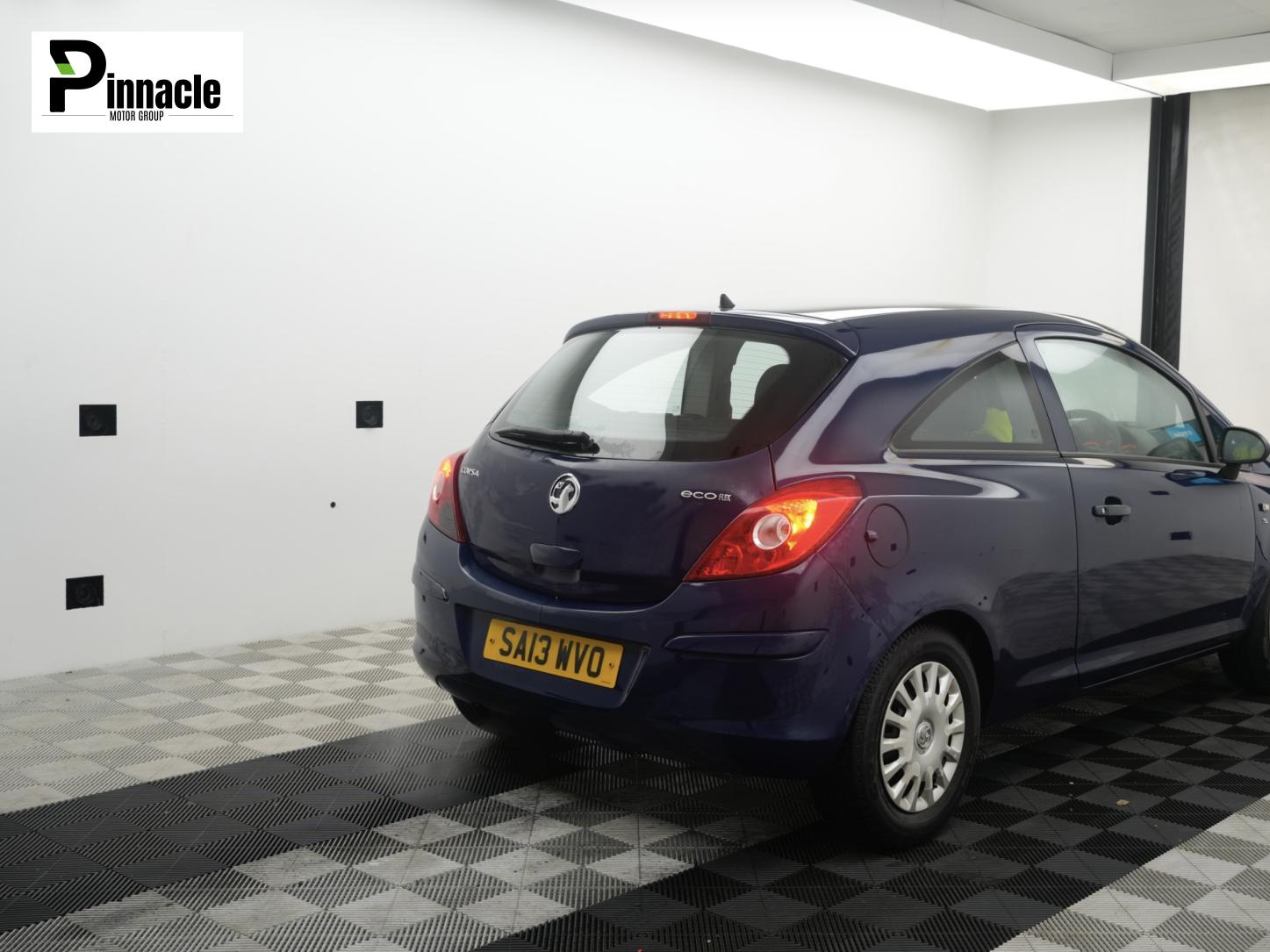 Used Vauxhall Corsa 2013 for sale - 77459878: Photo 3