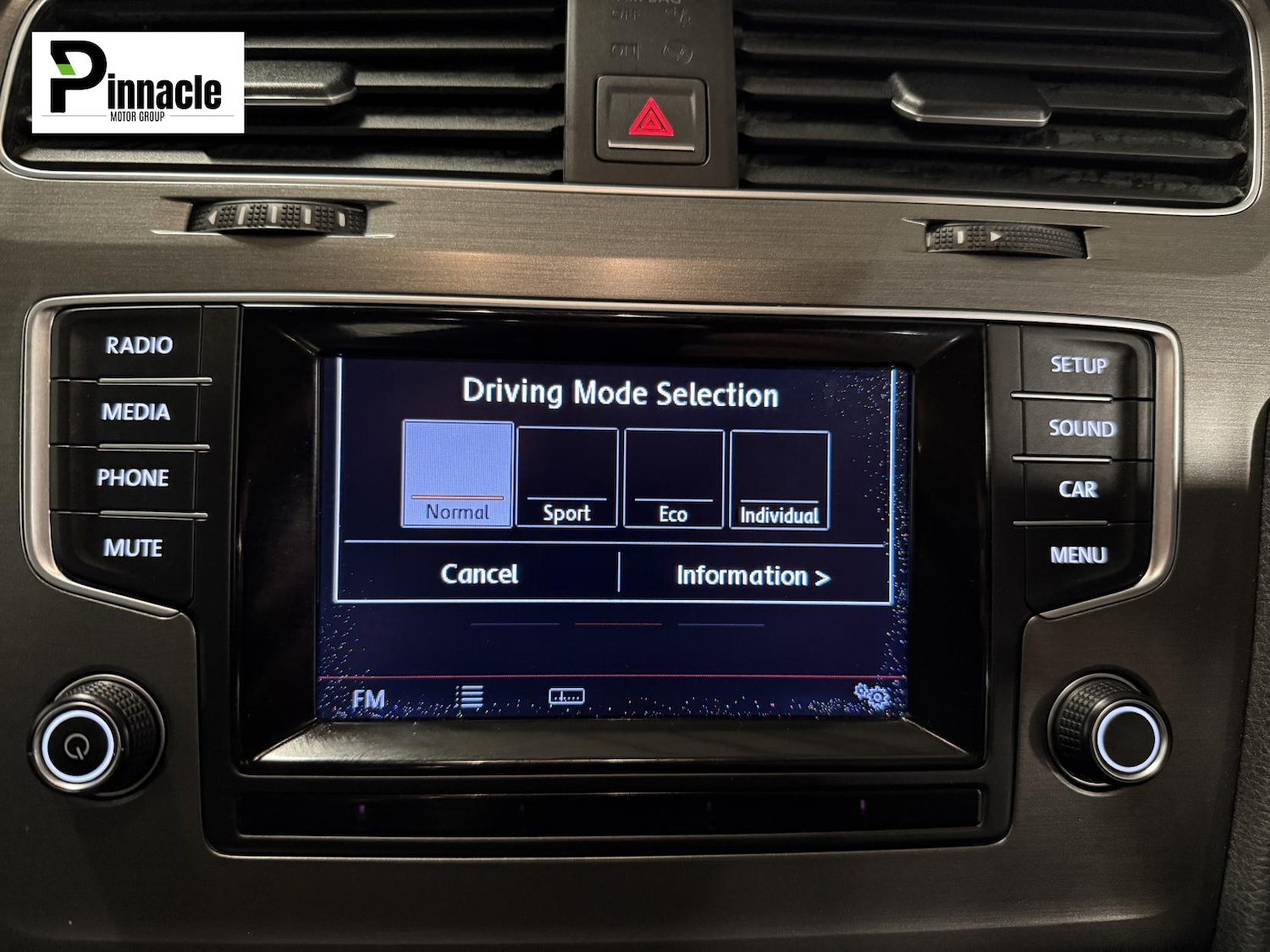 Used Volkswagen Golf 2013 for sale - 76595470: Photo 22