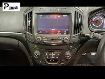 Used Vauxhall Insignia 2016 for sale - 76467838: Photo