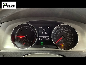 Used Volkswagen Golf 2015 for sale - 75852902: Photo