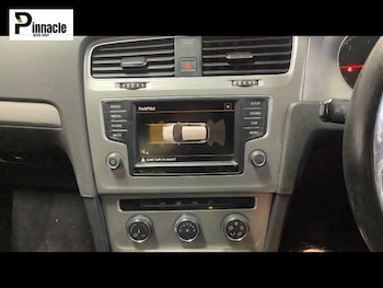 Used Volkswagen Golf 2015 for sale - 75852902: Photo