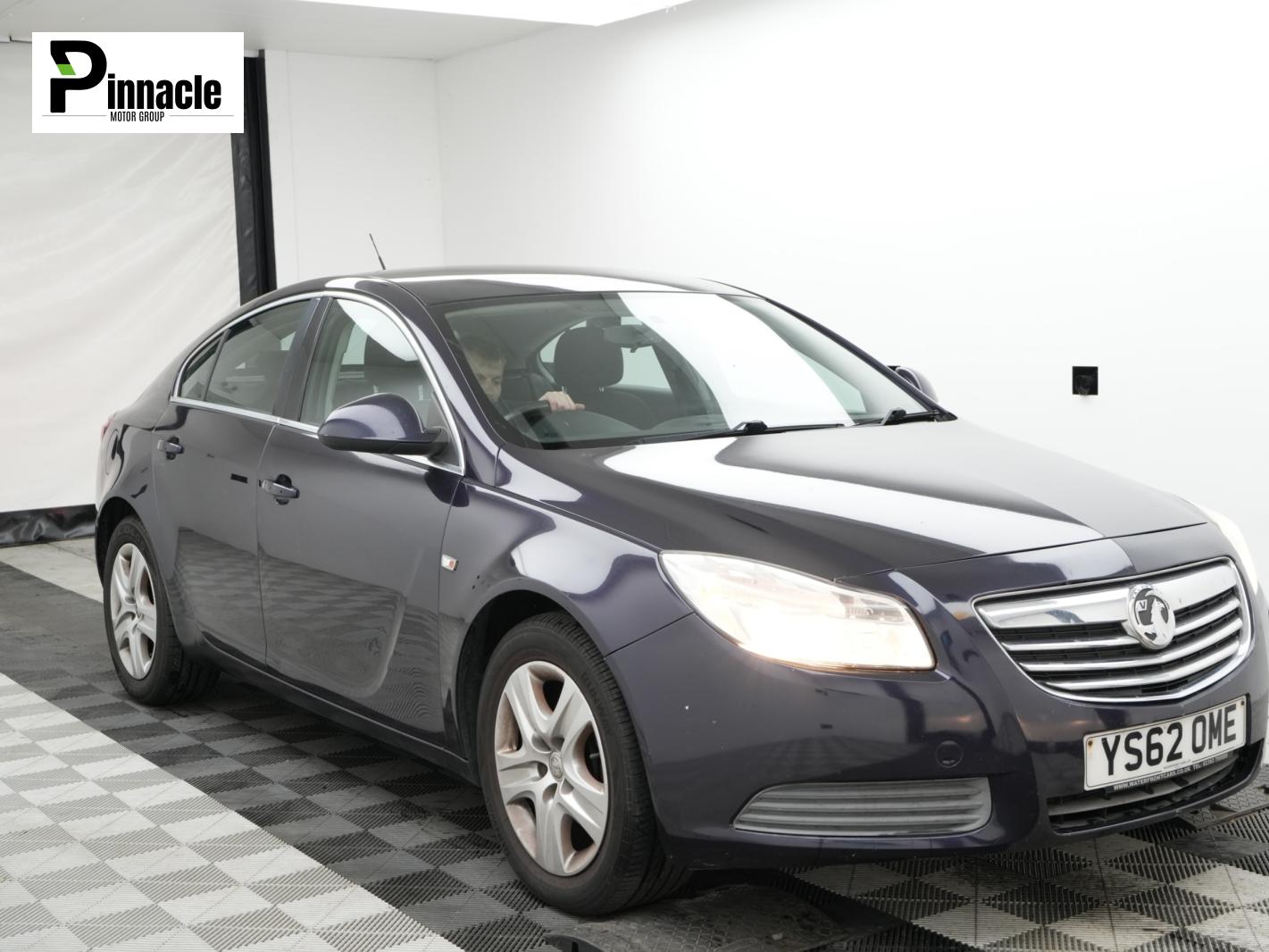 Used Vauxhall Insignia 2013 for sale - 76418682: Photo 1
