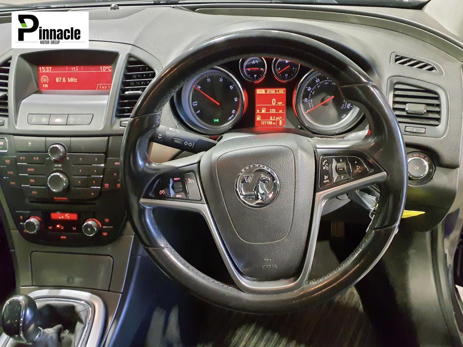 Used Vauxhall Insignia 2013 for sale - 76418682: Photo 2