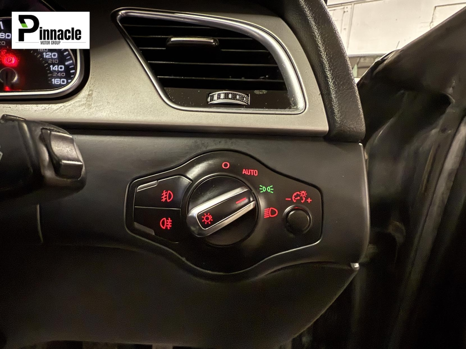 Used Audi A5 Cabriolet 2012 for sale - 76700537: Photo 18