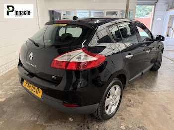 Used Renault Megane 2011 for sale - 79173370: Photo