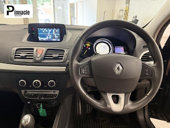 Used Renault Megane 2011 for sale - 79173370: Photo