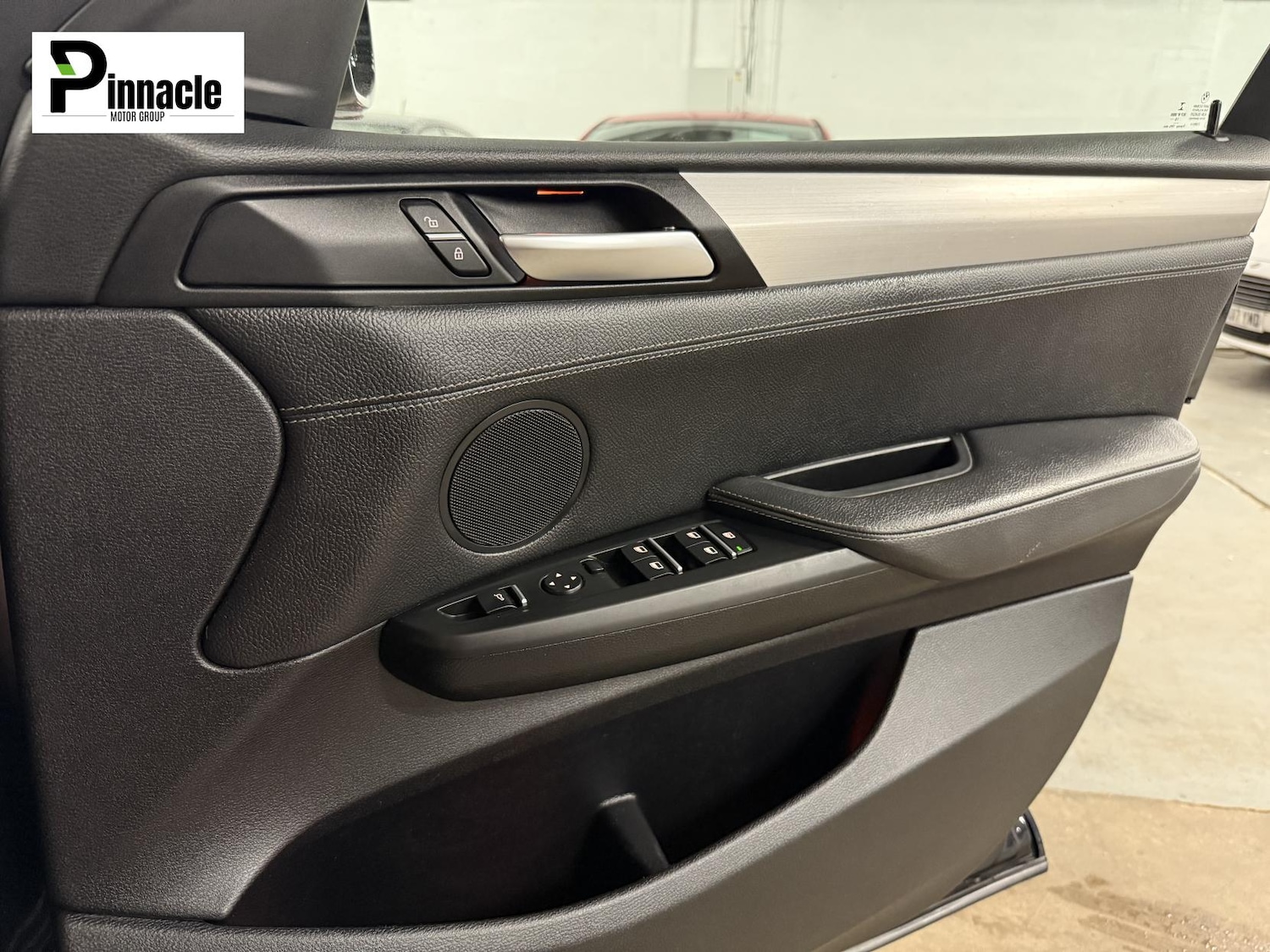 Used BMW X4 2017 for sale - 76325869: Photo 18