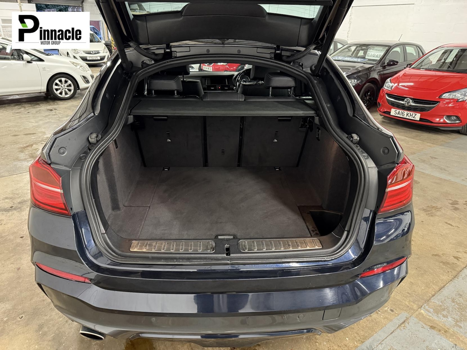Used BMW X4 2017 for sale - 76325869: Photo 9