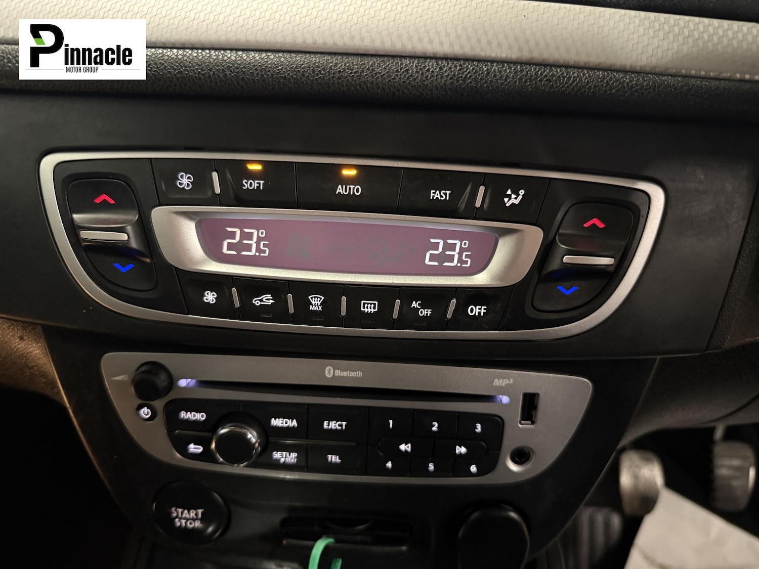 Used Renault Megane 2014 for sale - 76941238: Photo 14