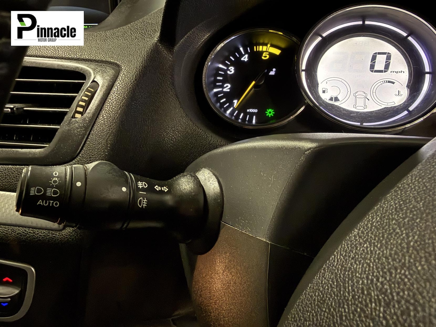 Used Renault Megane 2014 for sale - 76941238: Photo 17