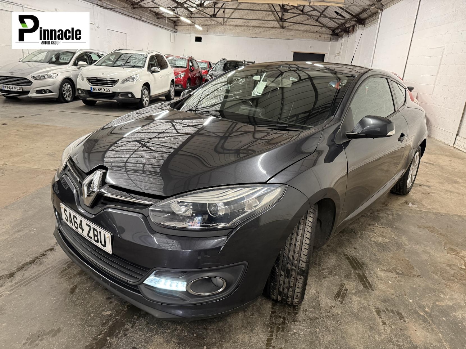 Used Renault Megane 2014 for sale - 76941238: Photo 6