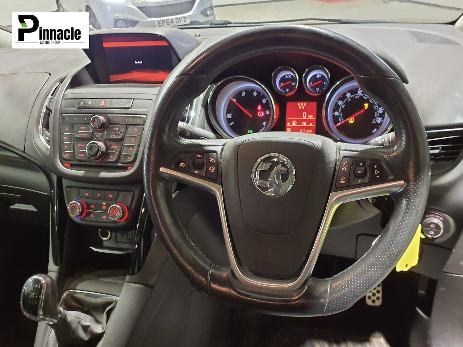 Used Vauxhall Zafira 2016 for sale - 76726190: Photo 2